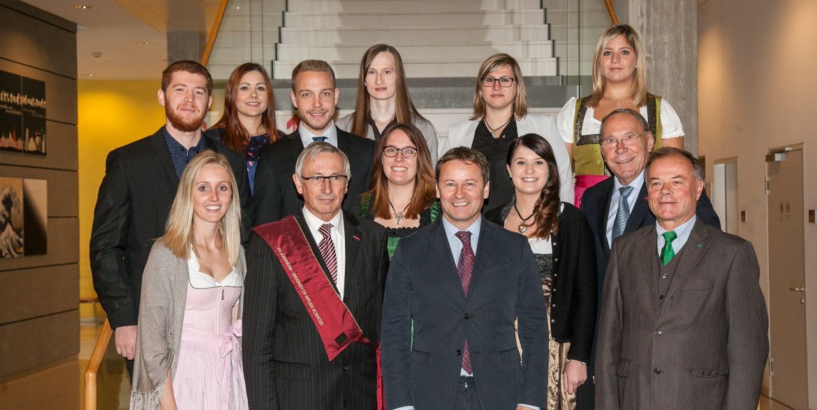 Graduierung: Ein Feierlicher Abschluss Der Studienzeit » FH JOANNEUM