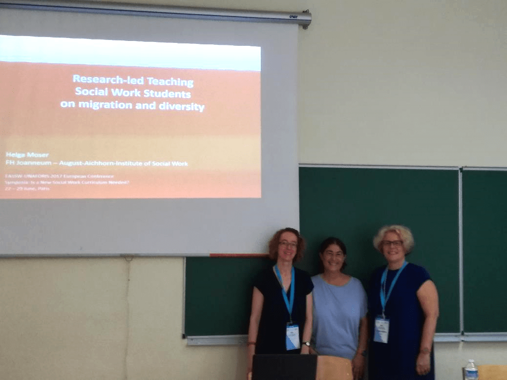 Helga Moser mit Orit Nuttman-Shwartz und Sarit Shay bei ihrem Symposium zum Thema „Is a New Social Work Curriculum Needed?“