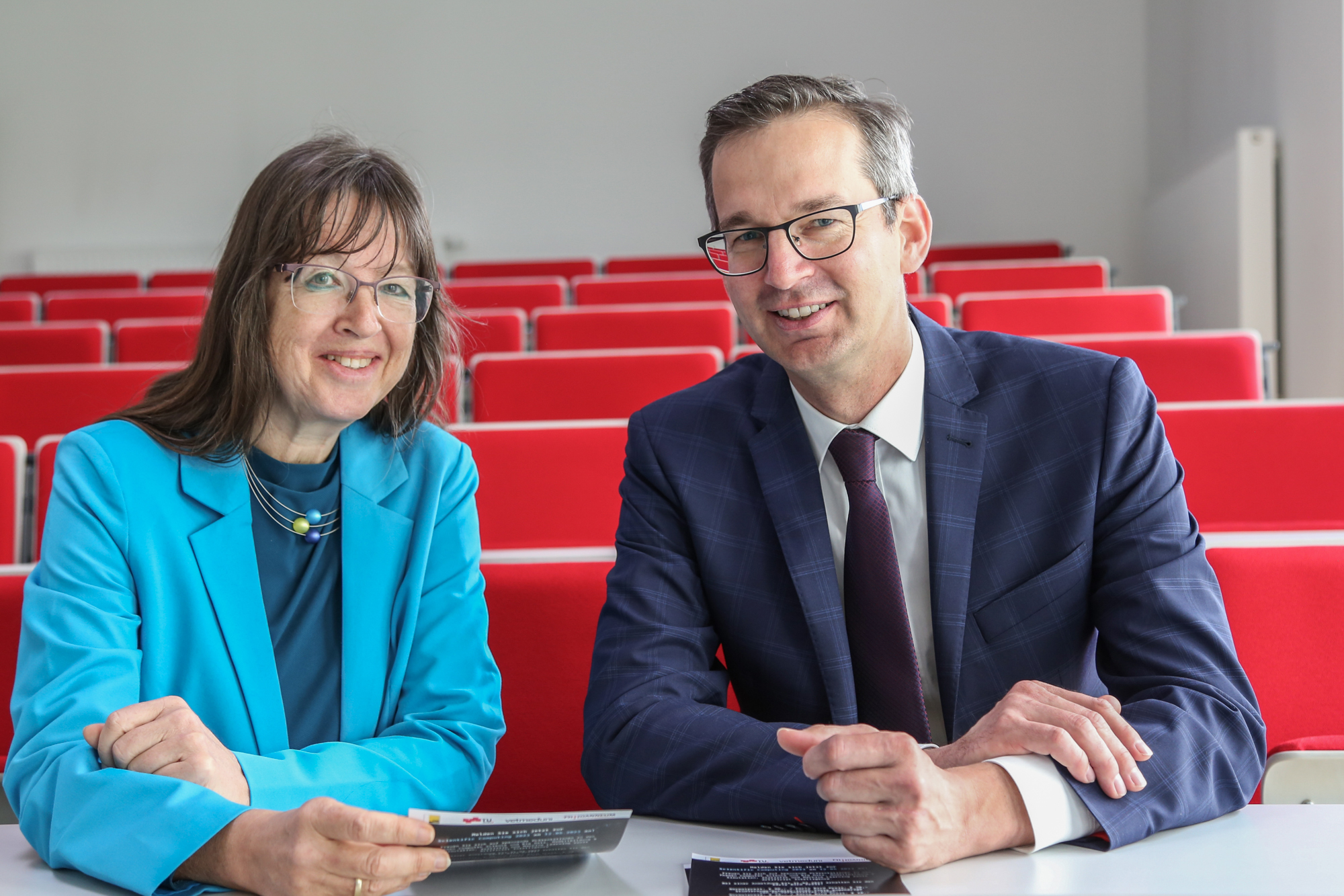 Scientific Managing Director Corinna Engelhardt-Nowitzki and Financial Managing Director Martin Payer
