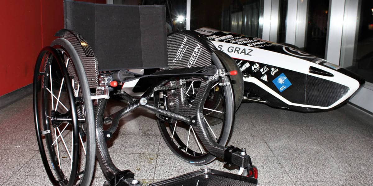 The world’s lightest folding wheelchair.